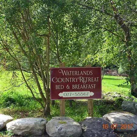 Waterlands Country Retreat Bed & Breakfast Coomhola Bridge